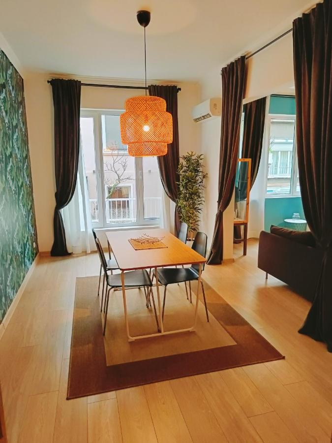 Apartament Newly Refurbished In The City Center Sofia
