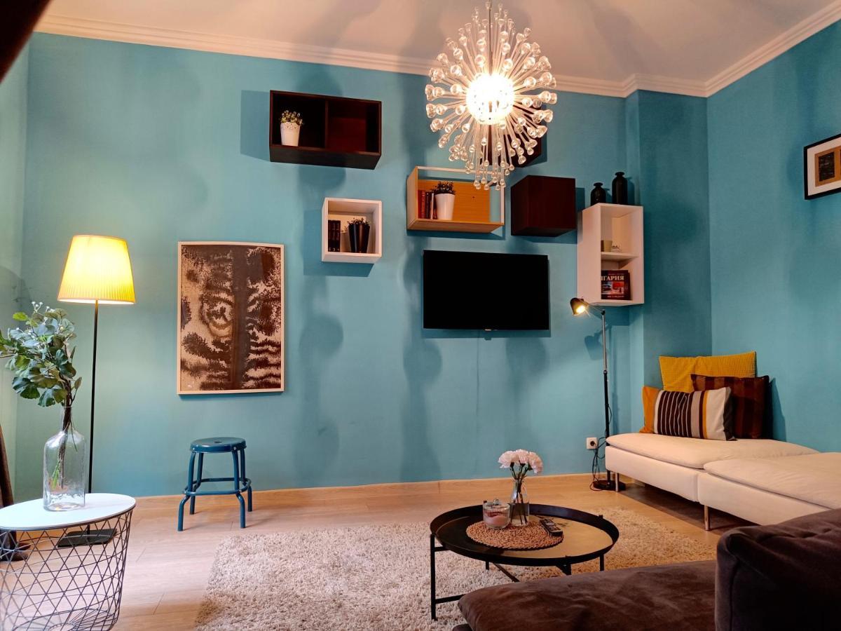 Newly Refurbished In The City Center Sofia